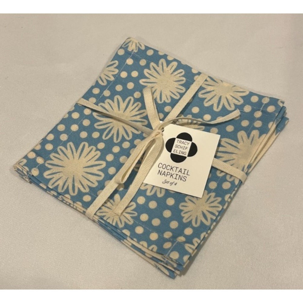 tracy schifeling snow‎ cap daisy cocktail napkins set of 4